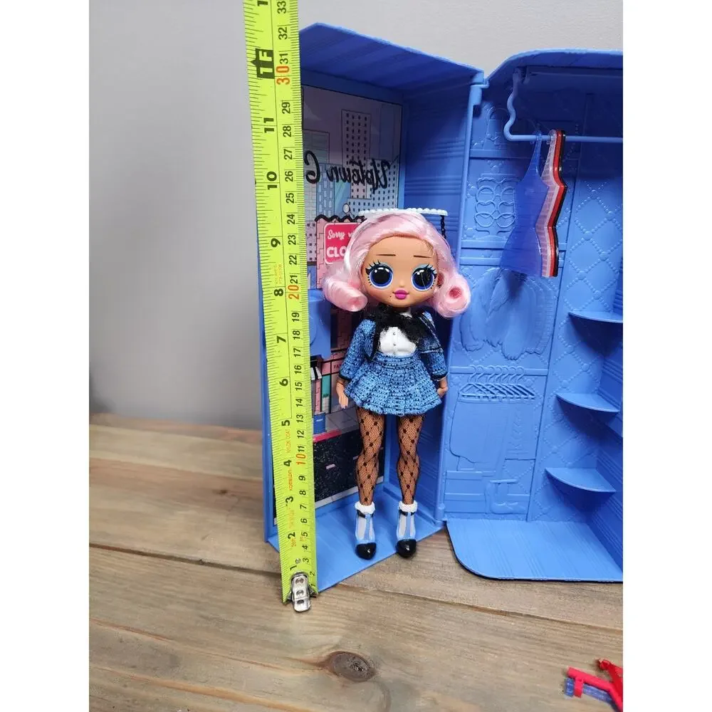LOL Surprise OMG Fashion Dolls Lot Downtown & Uptown Locker Cases With Keys